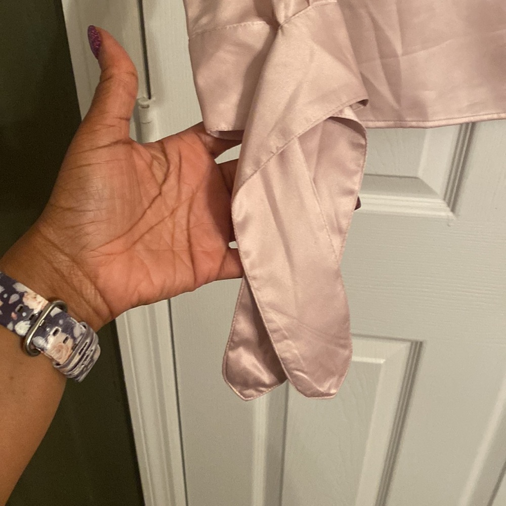 Pink Ann Taylor Factory Top (R) - Picture 2 of 4
